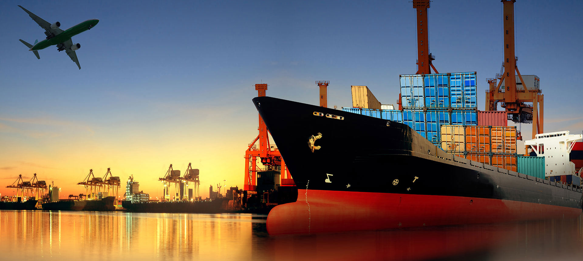 裝船機銷售廠家_門座式起重機廠家_集裝箱門式起重機廠家_造船門式起重機廠家_岸邊橋式起重機廠家